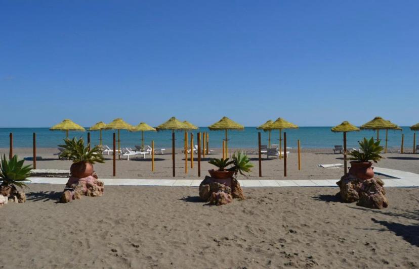 Apartamento En La Carihuela Torremolinos Extérieur photo
